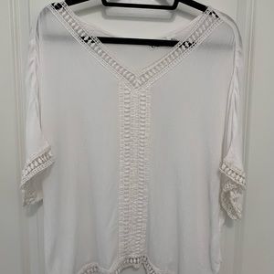 Beautiful Flowey white bohemian shirt